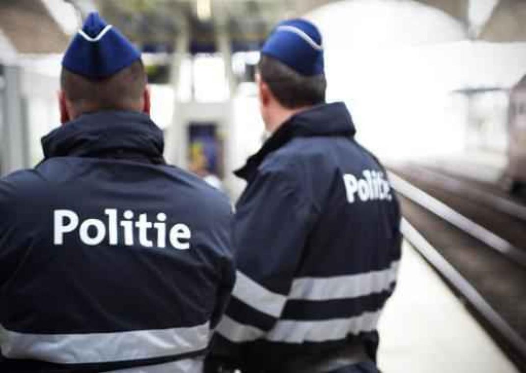 Stakingsaanzegging bij spoorwegpolitie
