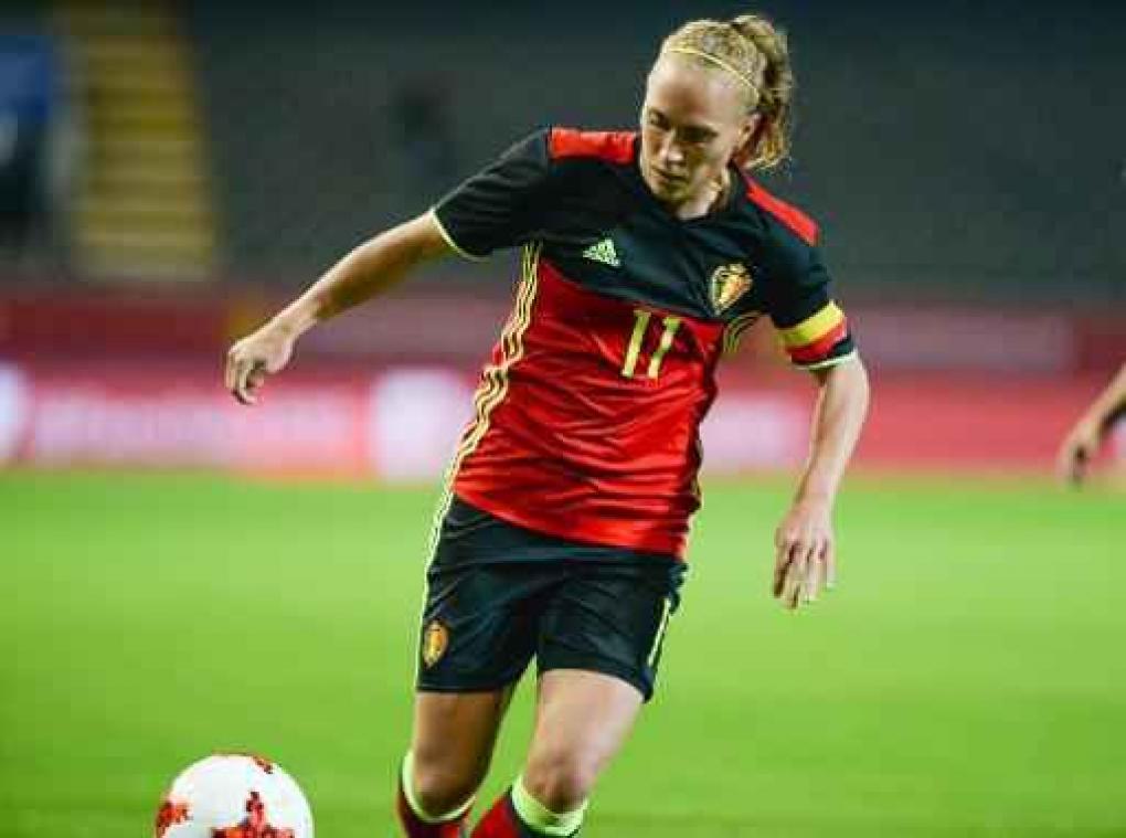 Kwal. WK voetbal (v) - Red Flames ontdoen zich in slotfase van Roemenië