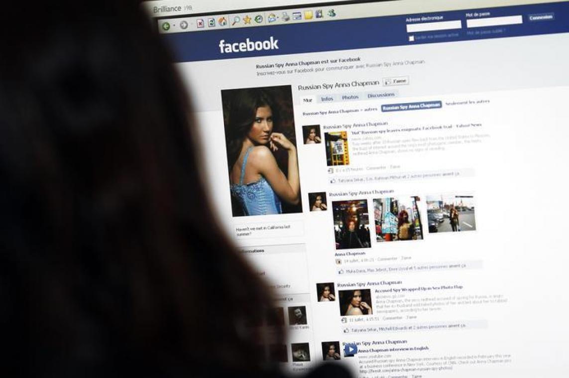 Facebook experimenteert met betaalde nieuwsfeed