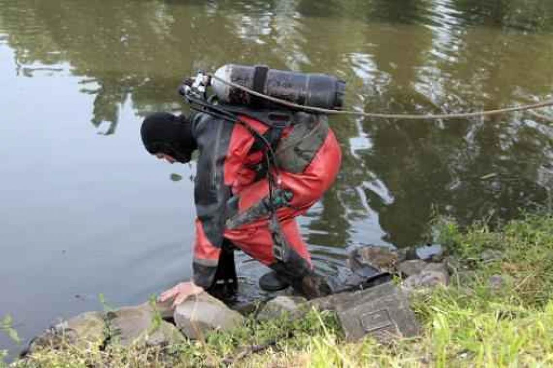 Bende van Nijvel - Duikers hebben vandaag onderzoek gedaan in kanaal Brussel-Charleroi