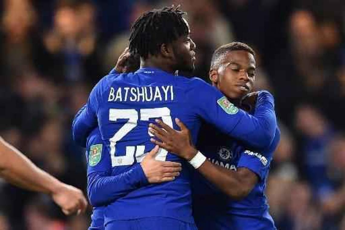 Belgen in het buitenland - West Ham schakelt Tottenham uit, Chelsea bekert voor in EFL Cup
