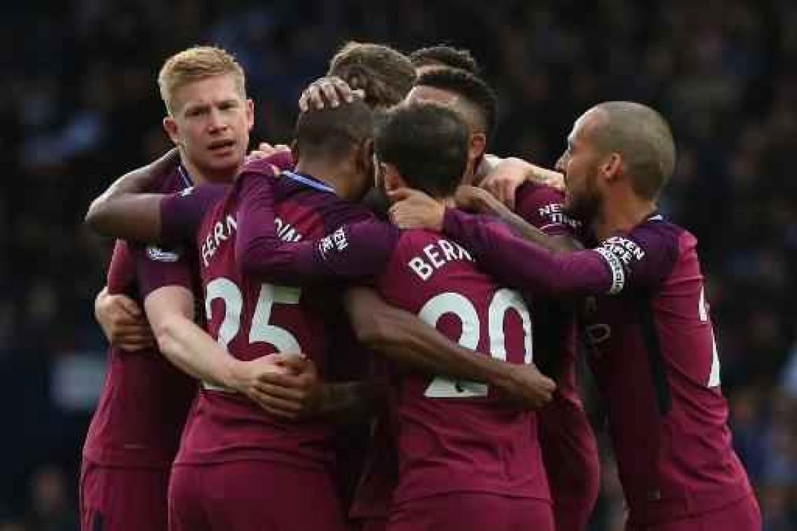 Belgen in het buitenland - Manchester City en De Bruyne boeken achtste competitiezege op rij