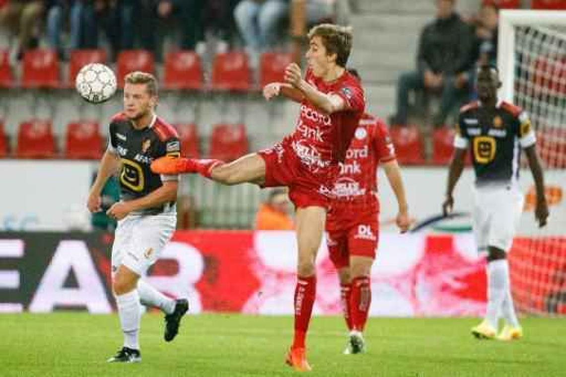 Jupiler Pro League - KV Oostende wint bij Lokeren, KV Mechelen behoudt rode lantaarn