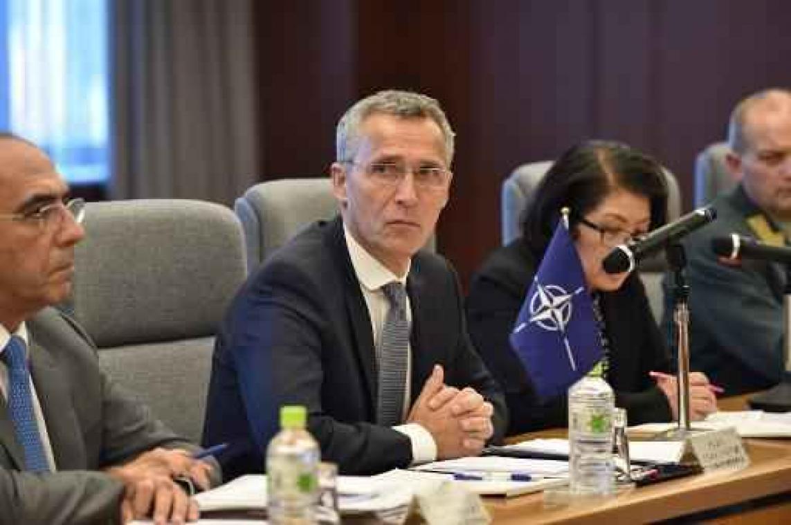 NAVO-baas pleit voor "vreedzame oplossing" rond Noord-Korea