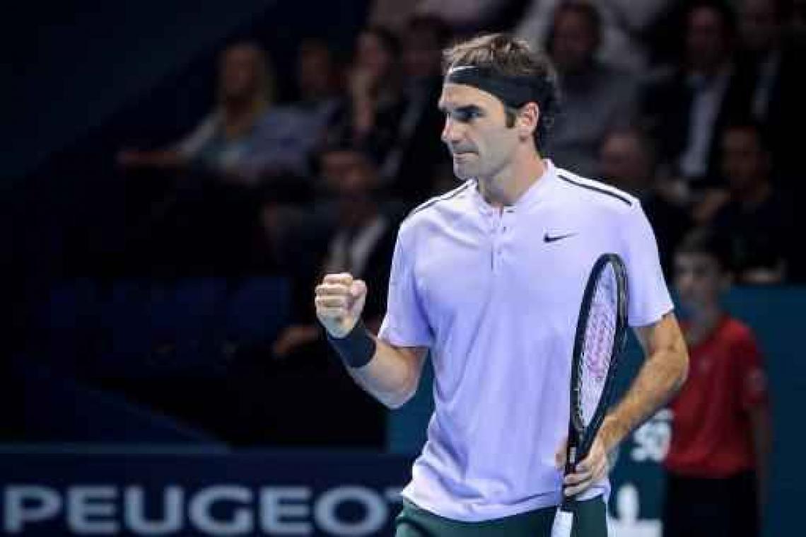 Roger Federer steekt voor de achtste keer toernooizege op zak
