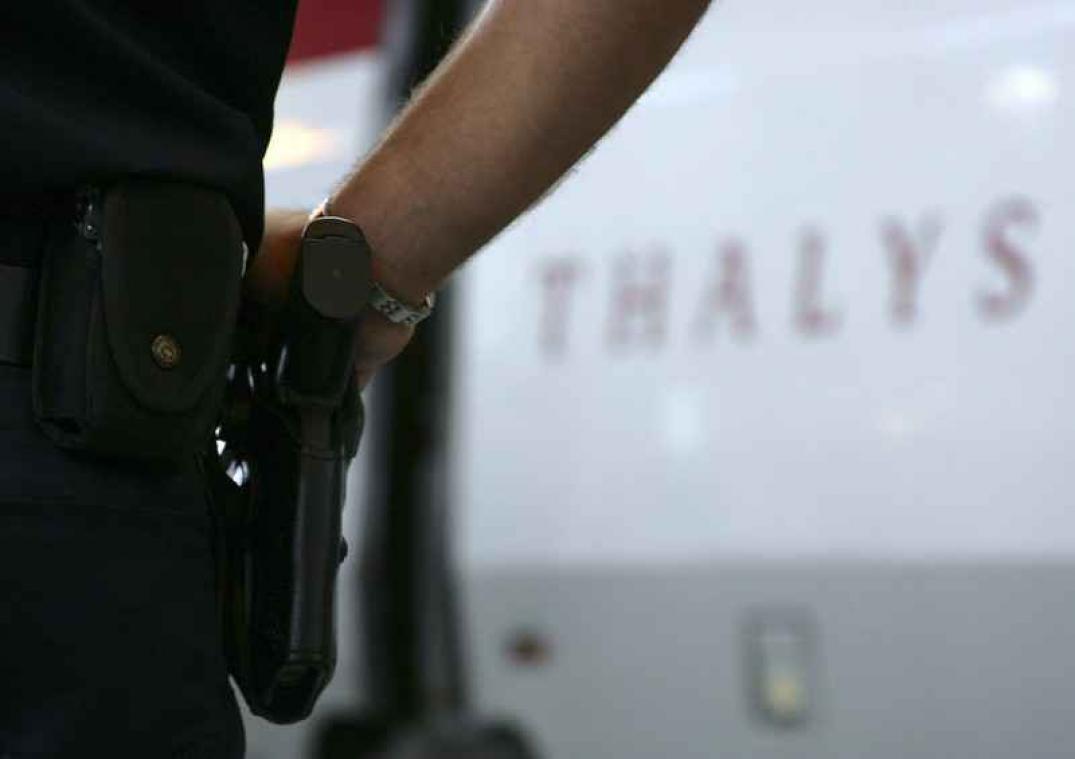 Politie pakt twee jaar na aanslag op Thalys-trein verdachten op