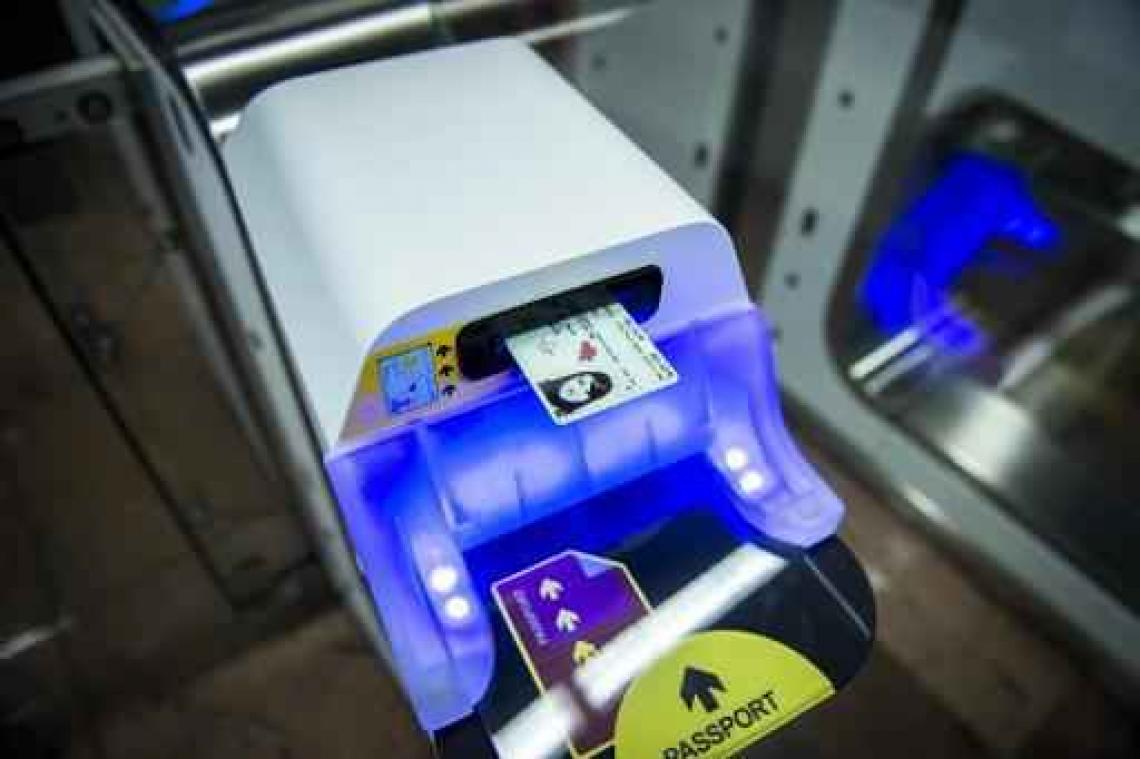 Federale politie stelt leverancier e-gate Brussels Airport in gebreke