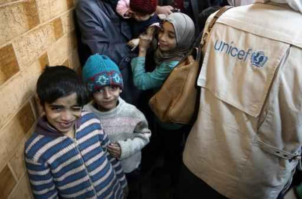 Zeker 10 doden bij beschietingen op school in Syrië