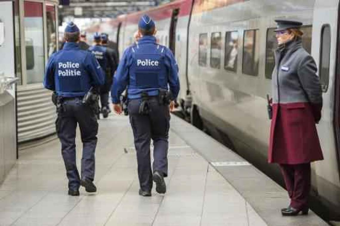 Twee personen onder aanhoudingsbevel geplaatst in zaak van verijdelde Thalys-aanslag