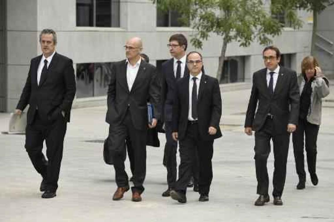 Catalaanse leiders aangekomen op rechtbank, zonder Puigdemont