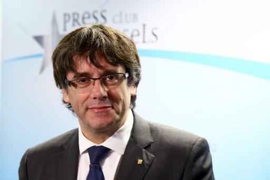 Crisis Catalonië - Puigdemont roept separatisten op tot frontvorming
