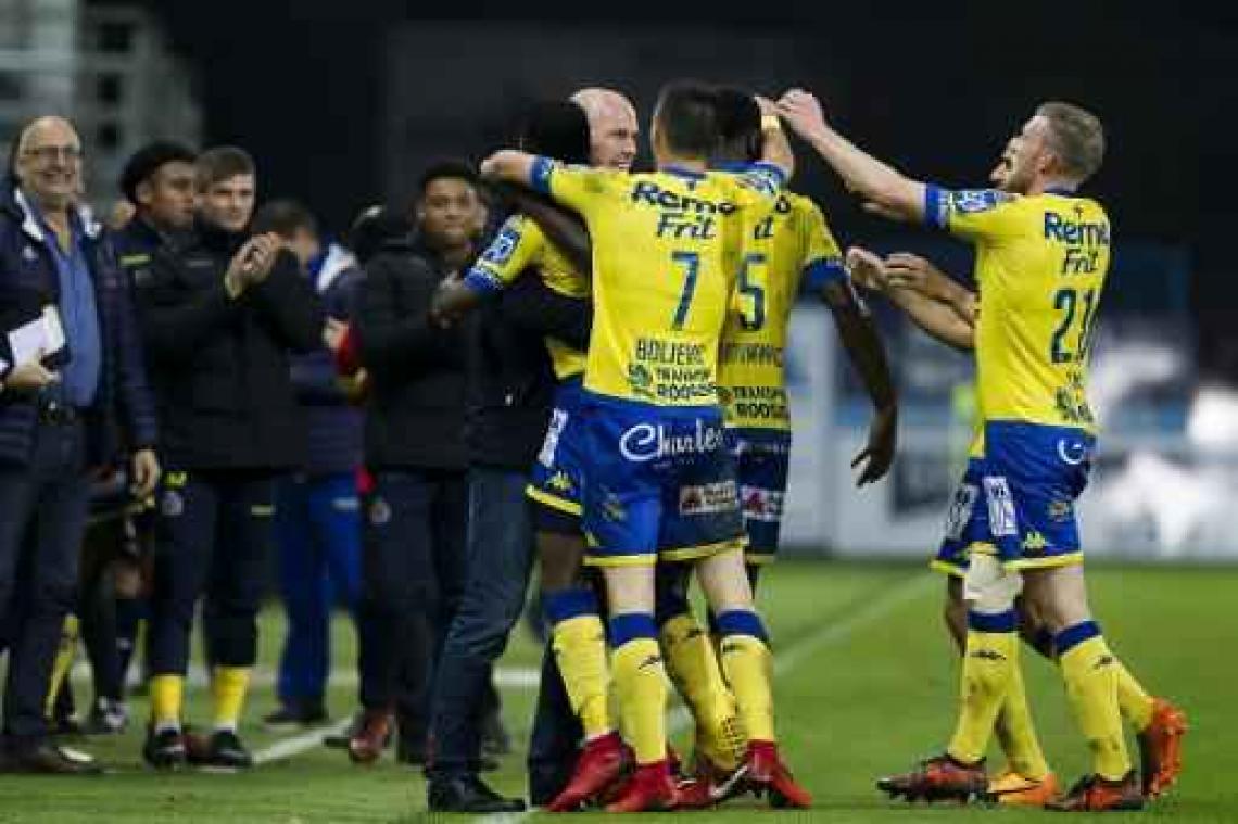 Jupiler Pro League - Waasland-Beveren verovert tegen Moeskroen derde thuiszege op rij