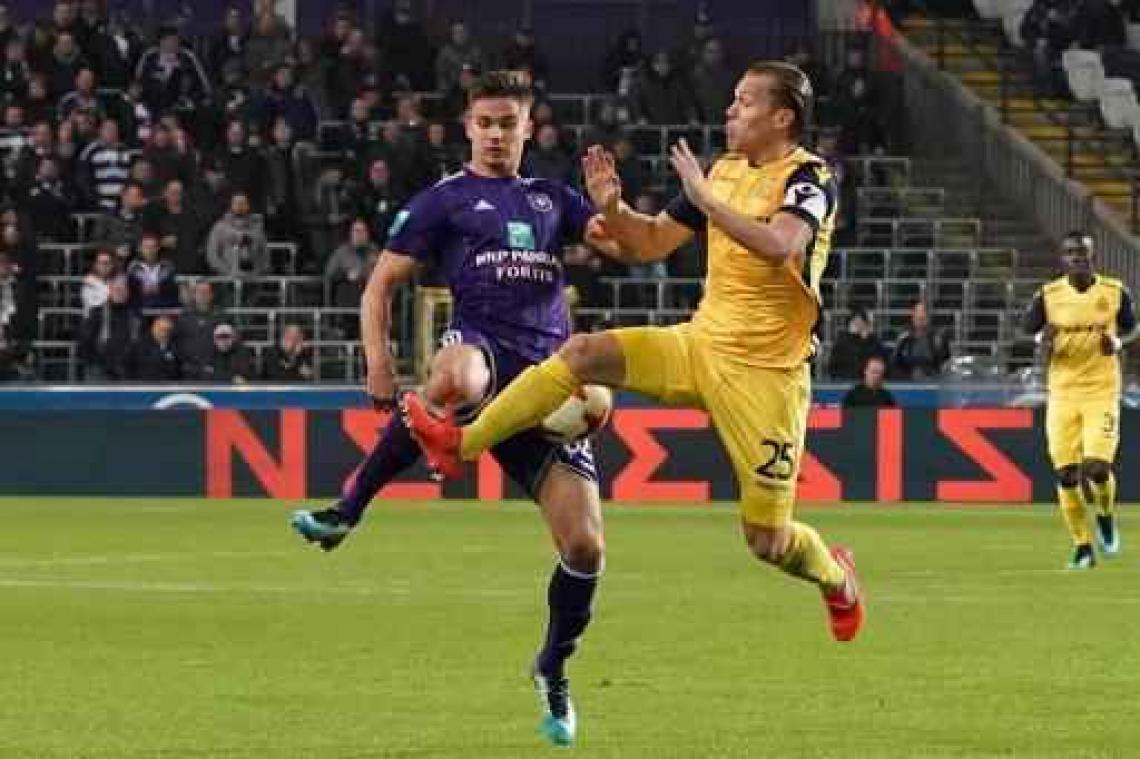 Jupiler Pro League - Geen doelpunten in Anderlecht-Club Brugge