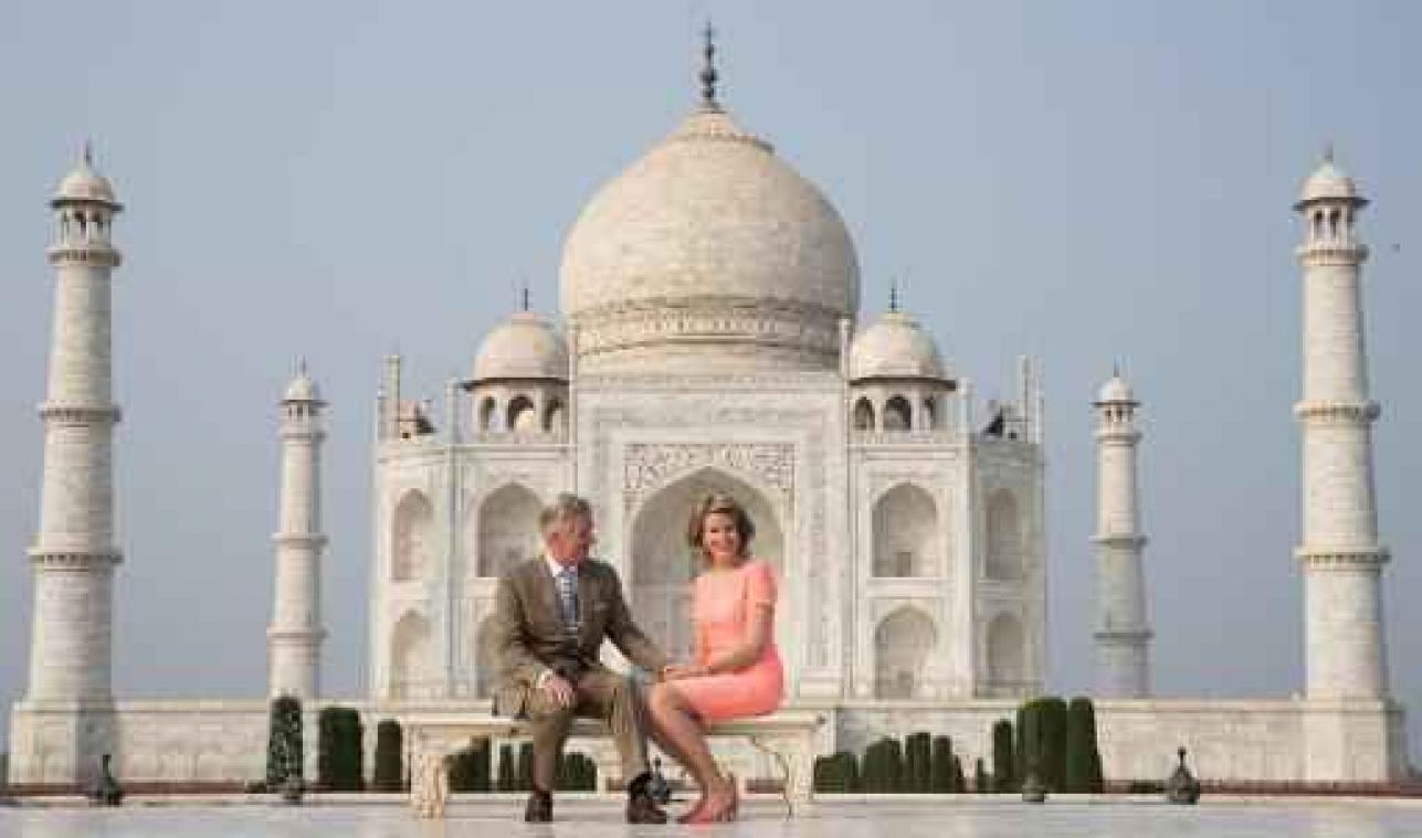 Koningspaar bezoekt Taj Mahal