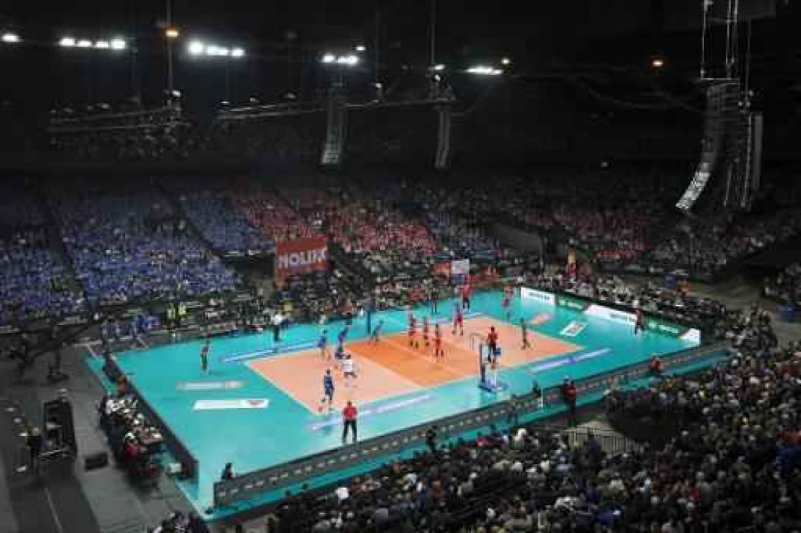 Champions League volley (m) - Maaseik doet gouden zaak in strijd om kaartje voor de groepsfase