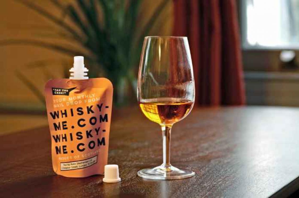 Nieuwe whisky komt in Capri Sun-achtige zakjes