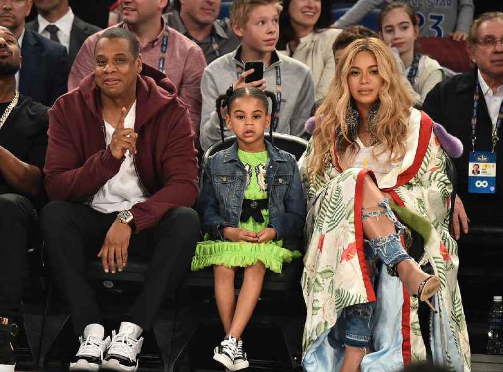 Zien: de eerste foto's van de tweeling van Beyoncé en Jay Z