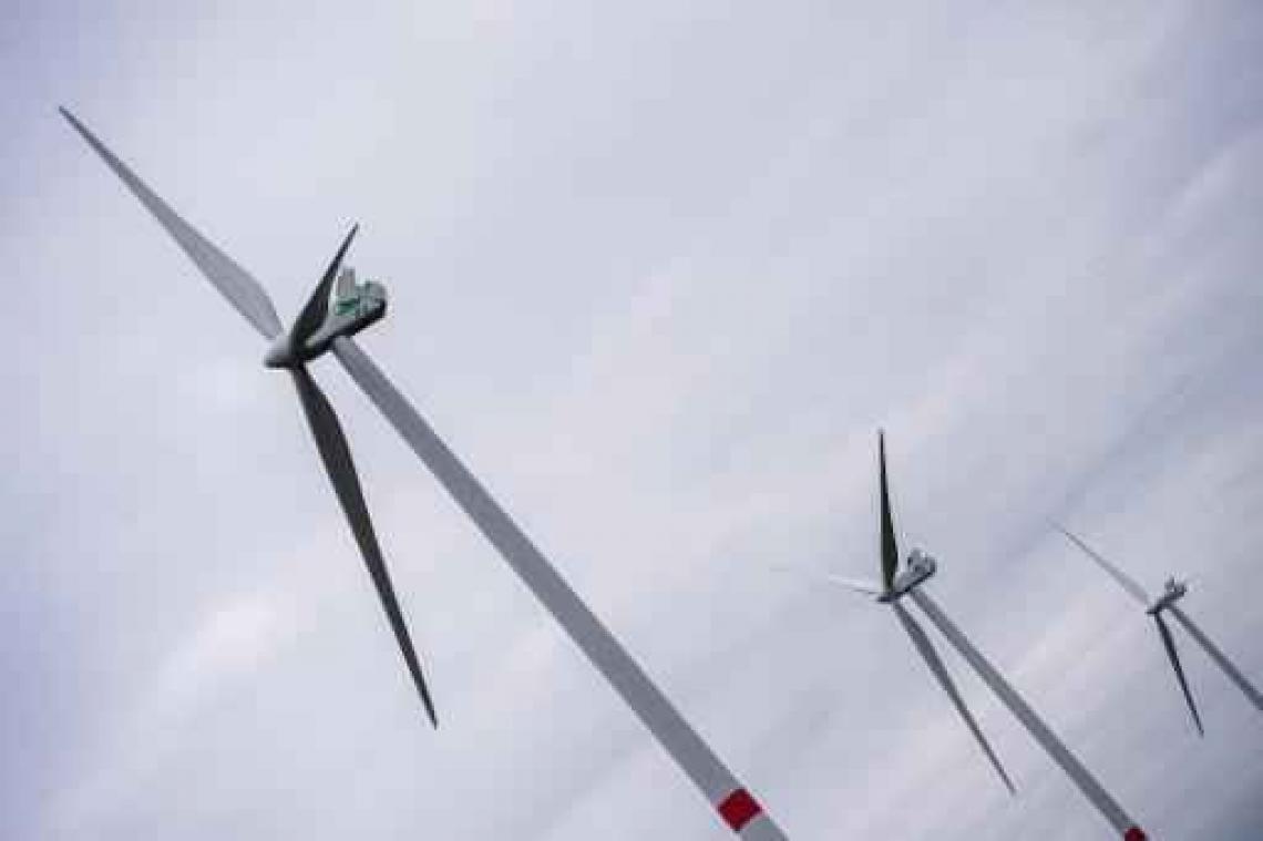 Defensie vecht tegen windmolens