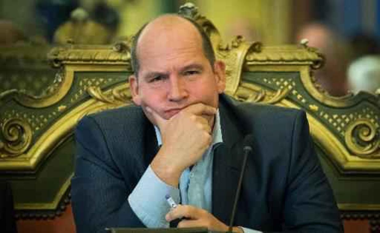 Overleg burgemeester Close, politie en vakbonden over Brusselse rellen: arrestaties prioriteit nummer één