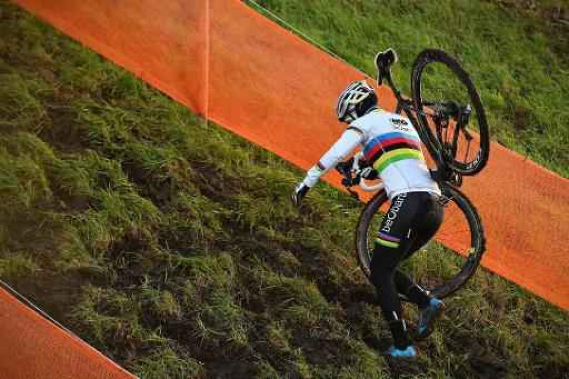 WB veldrijden - Sanne Cant pakt in Denemarken tweede WB-zege van het seizoen