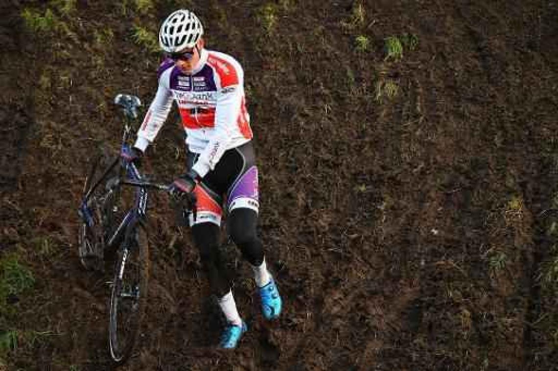 WB veldrijden - Mathieu van der Poel blijft ongenaakbaar in Wereldbeker