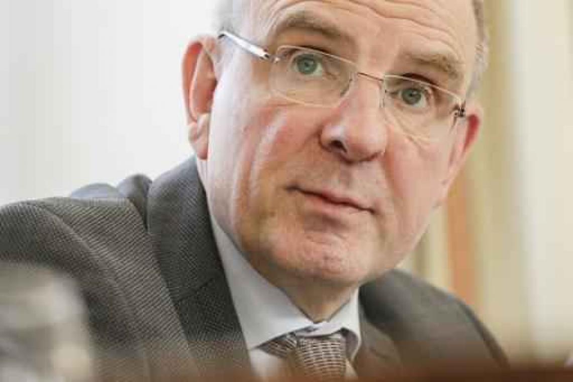 Terechtwijzingen en inhouding loon voor aanvallers kabinet Justitie