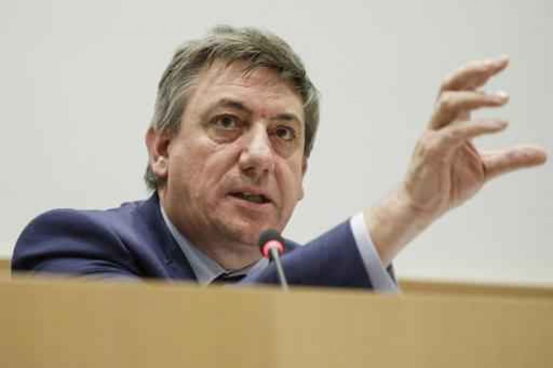 Jambon en Close onderzoeken efficiëntere instroom nieuwe agenten
