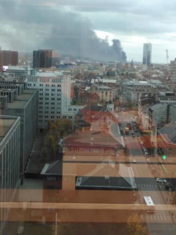 Brand in wafelfabriek in Vorst