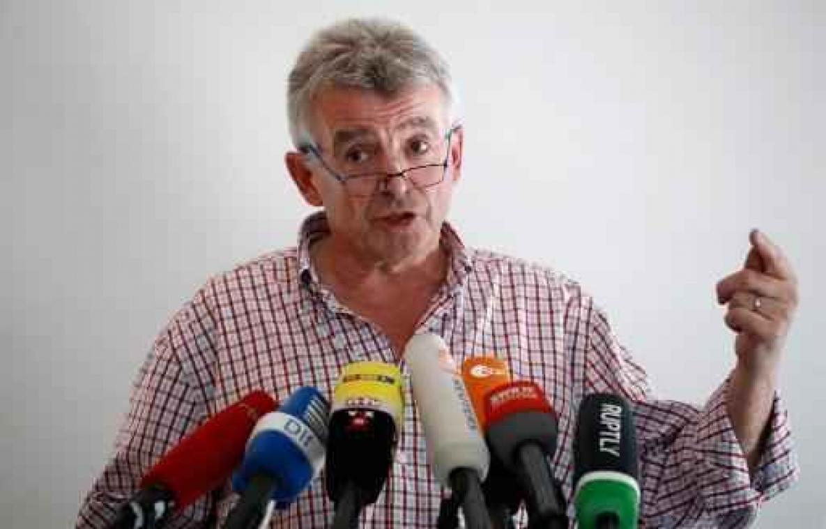 Ryanair-topman O'Leary excuseert zich bij Kris Peeters