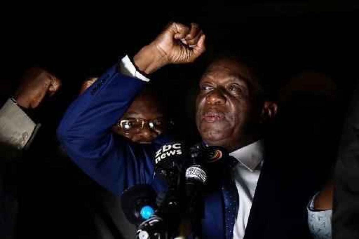 Onrust Zimbabwe - Nieuwe president Mnangagwa belooft Mugabe "totale veiligheid"