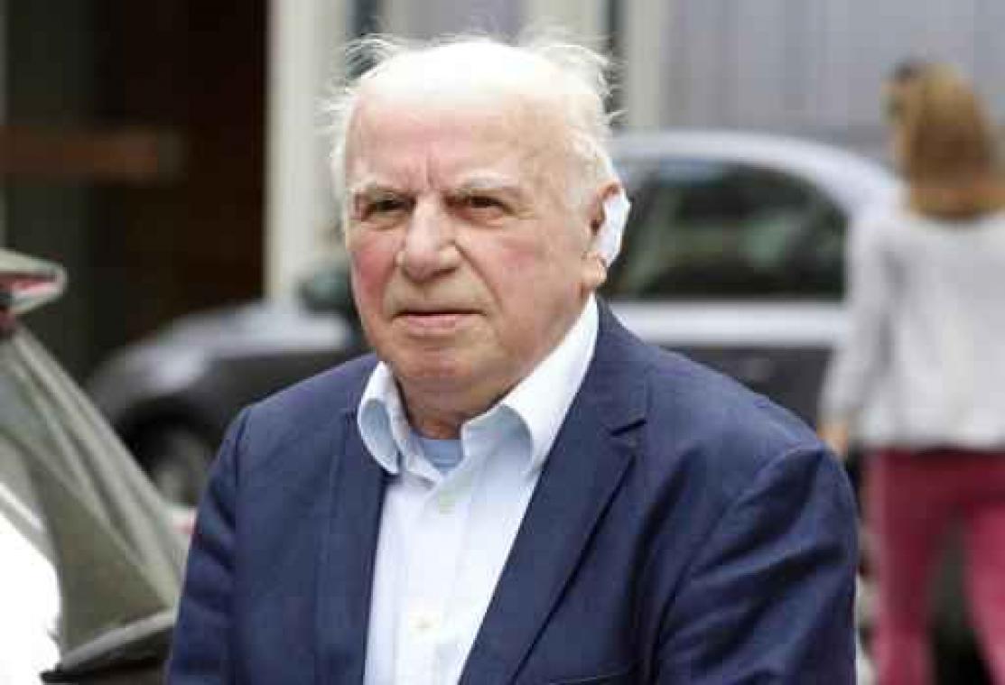 Schrijver Louis Verbeeck overleden