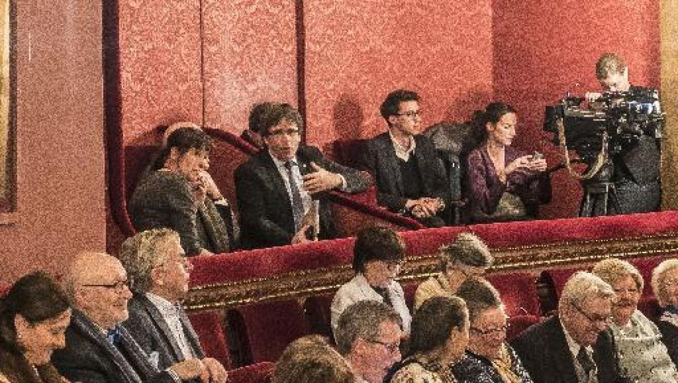 Puigdemont bezoekt opera in Gent, Spaanse ambassadeur past
