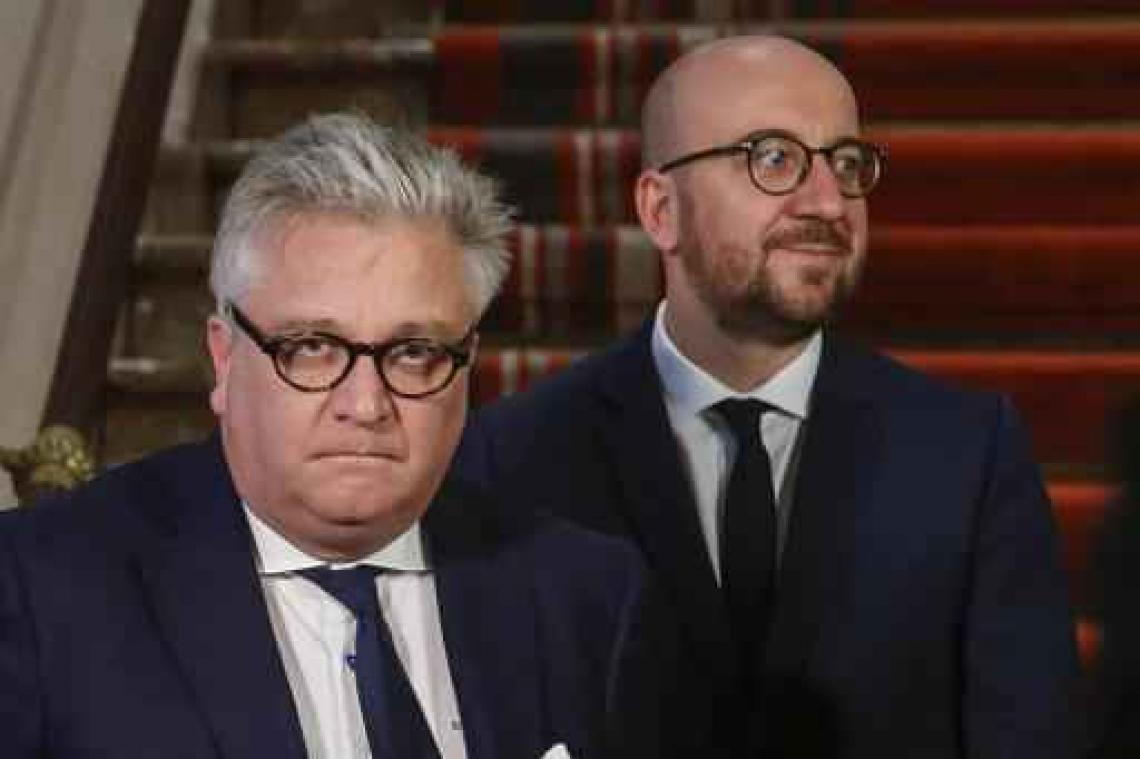 Prins Laurent daagt regering uit