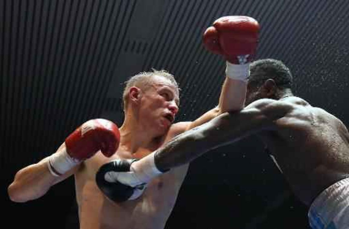 Junior Bauwens moet intercontinentale WBF-titel lichtgewichten aan Spanjaard laten