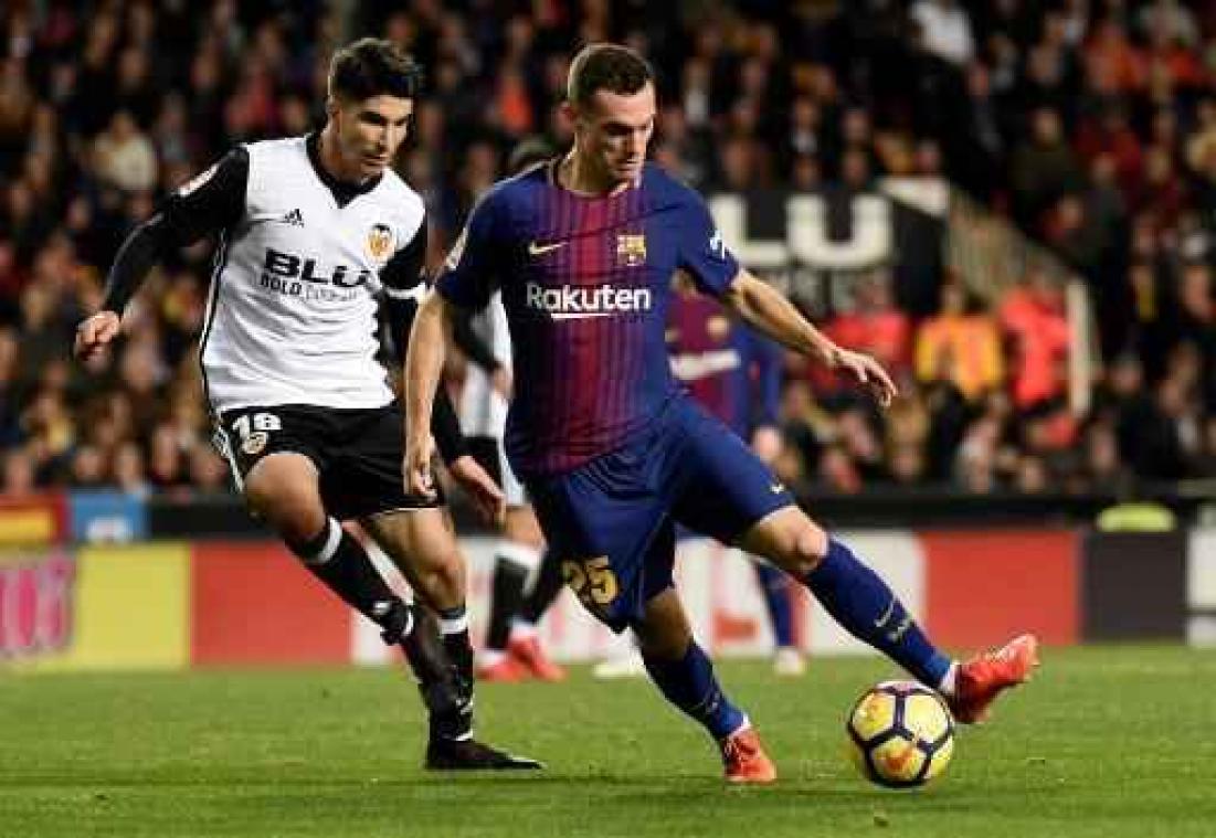 Belgen in het buitenland - Barcelona, met invaller Vermaelen, laat punten liggen tegen Celta