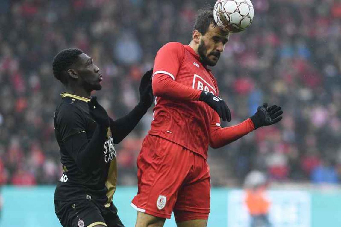Bolat houdt Antwerp in de top zes