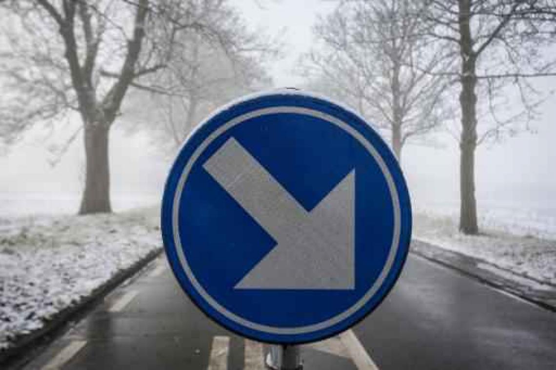 KMI waarschuwt voor gladheid door sneeuw en ijsplekken