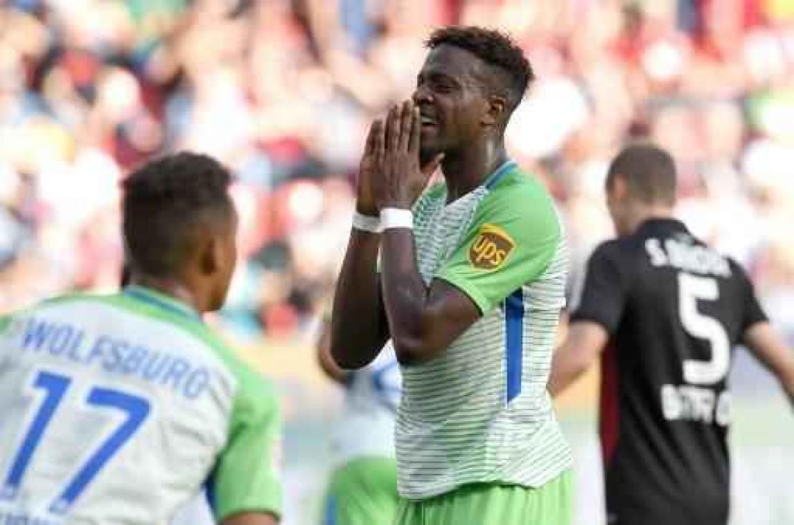Wolfsburg komt niet verder dan doelpuntenloos gelijkspel, Bayern wint zuinig