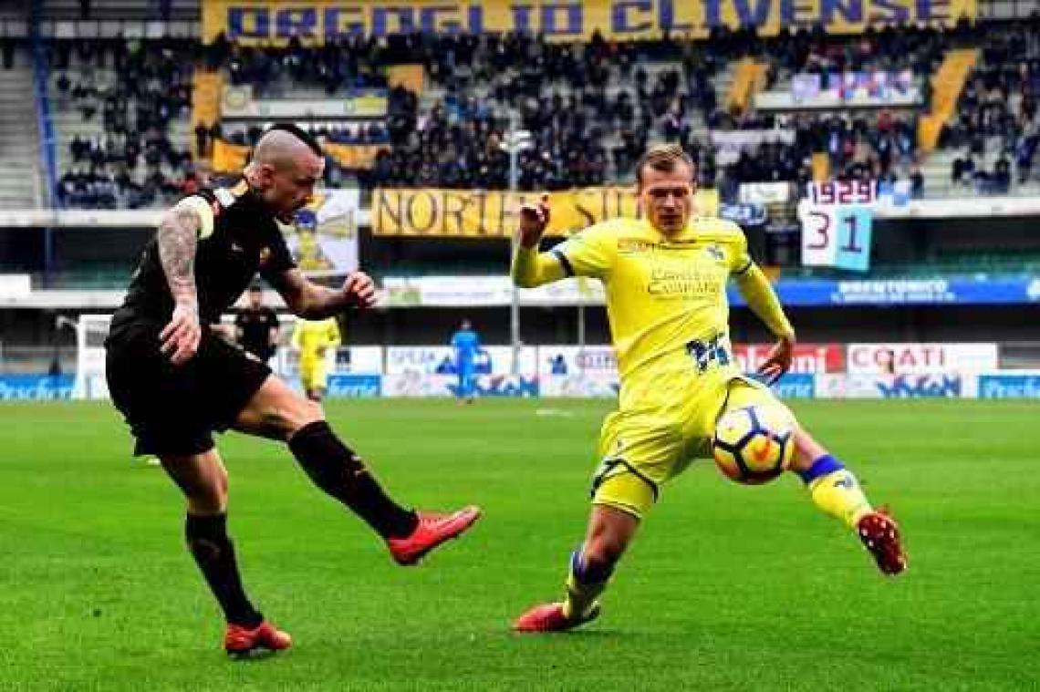 Belgen in het buitenland - Nainggolan en Roma komen niet verder dan doelpuntenloos gelijkspel bij Chievo