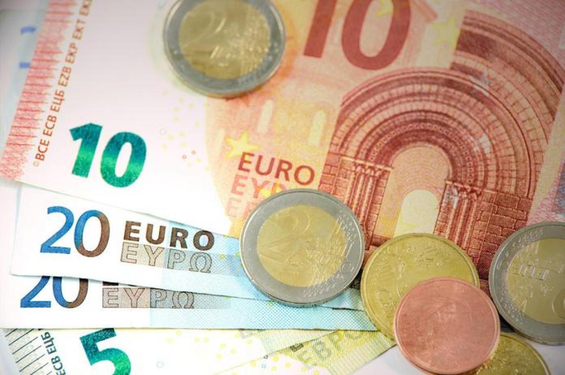 Vanaf volgende maand stijgt nettoloon