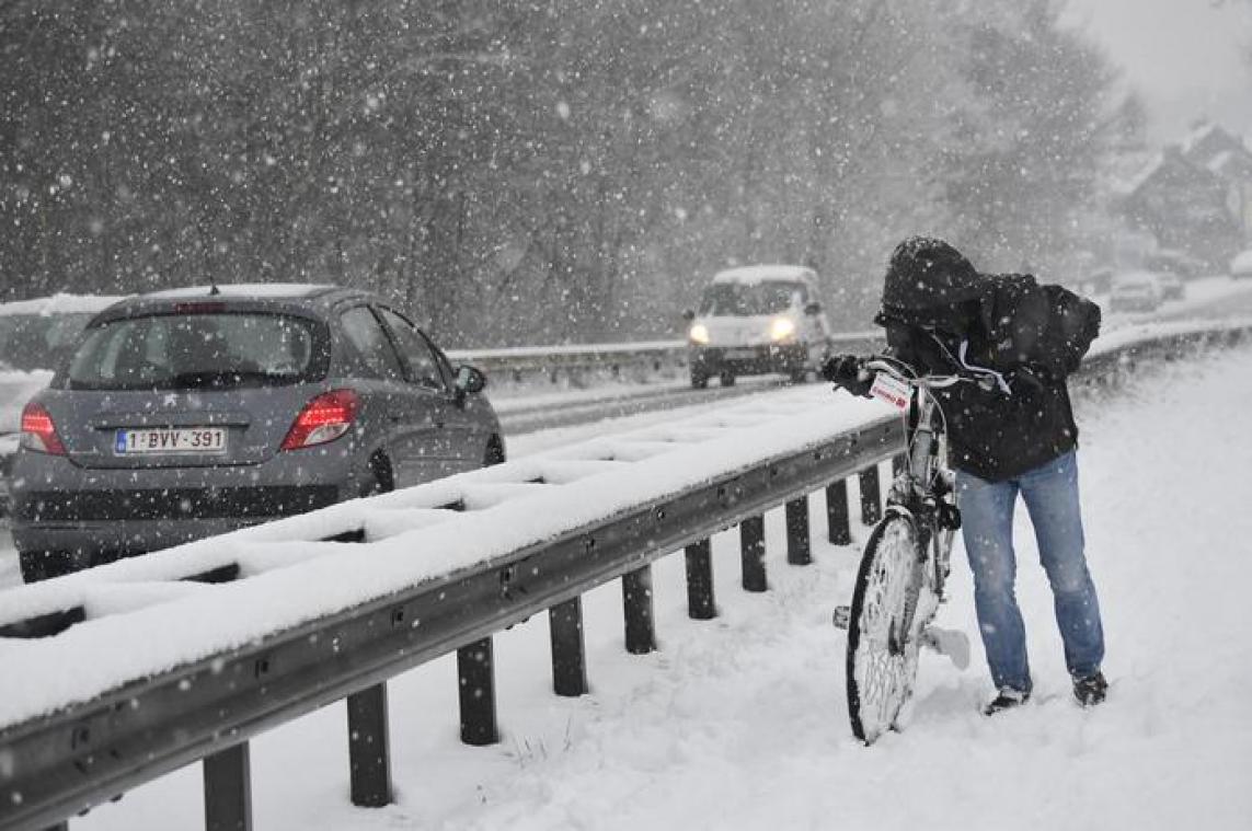 Eerste stevige winterprik legt België lam