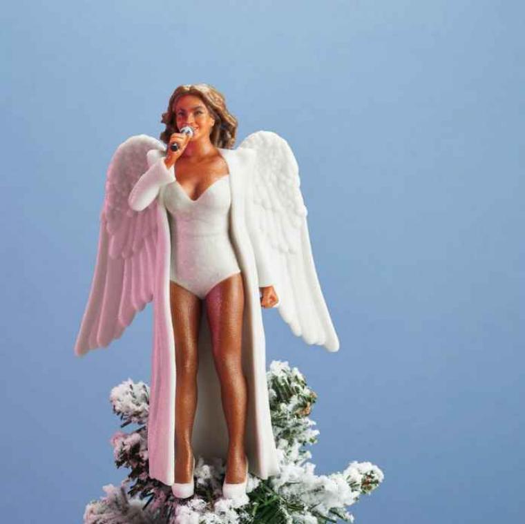Zet deze drie celebrity's als piek op je kerstboom