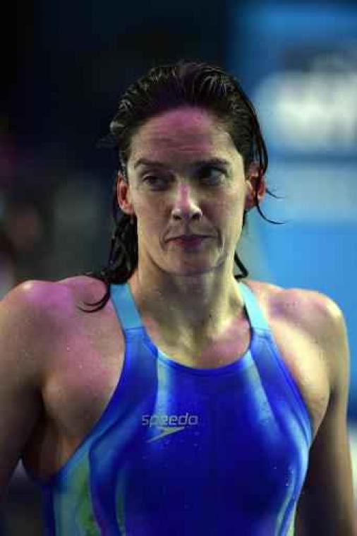 Kimberly Buys zit in halve EK-finales 100 meter vlinderslag