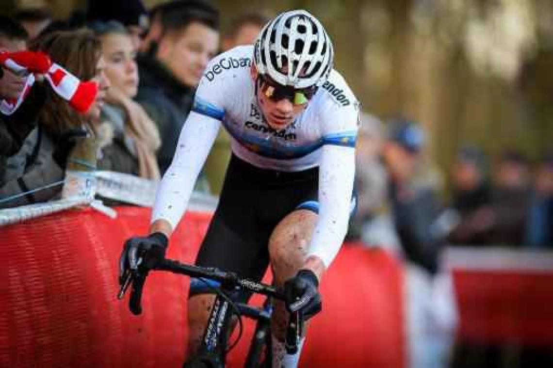 Mathieu van der Poel wint Scheldecross