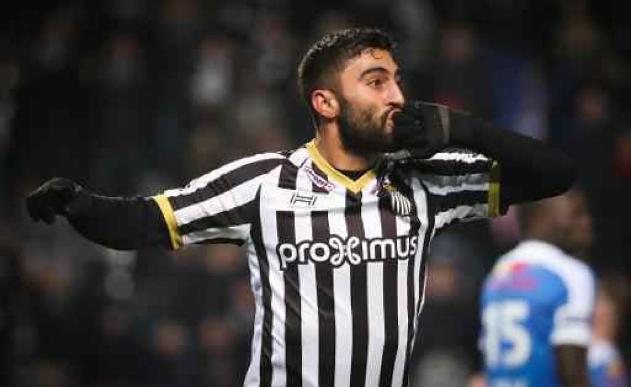 Jupiler Pro League - Charleroi en Racing Genk houden elkaar in evenwicht