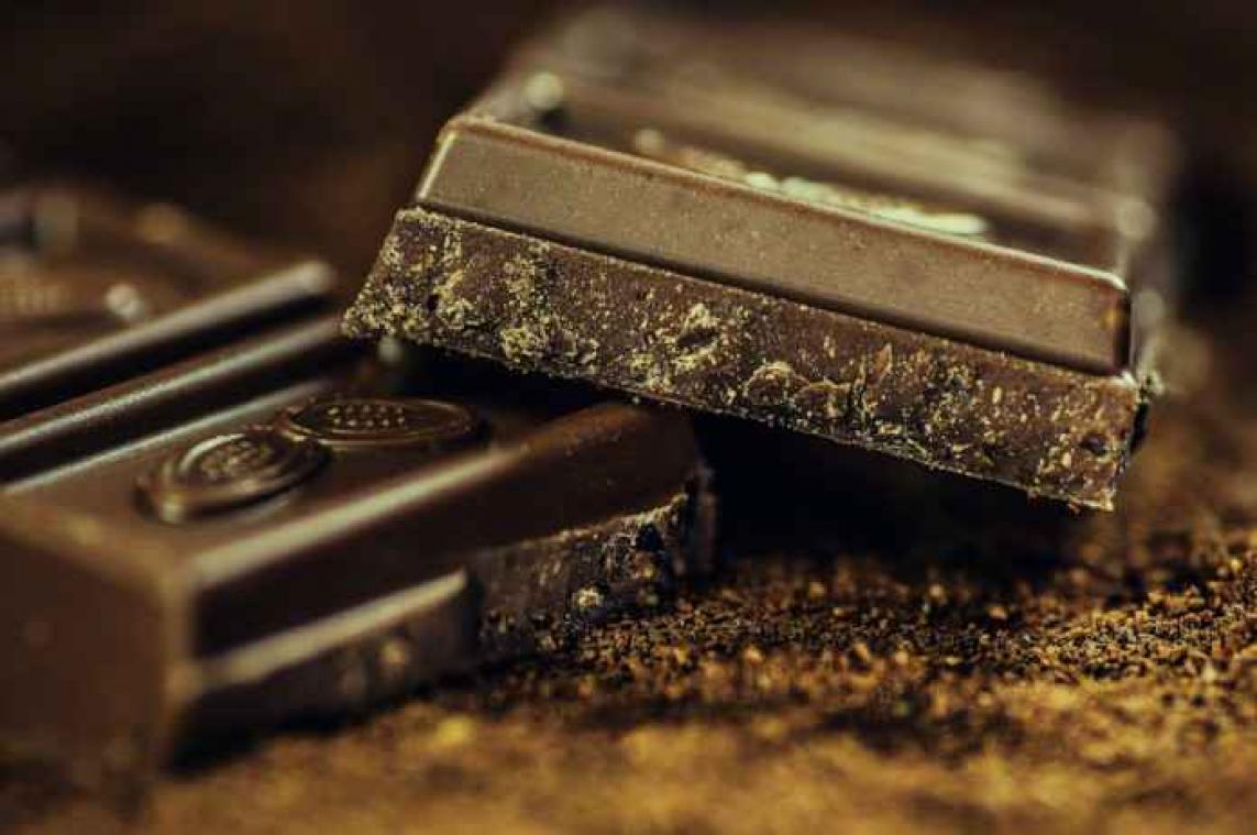 Oma waagt zich aan chocolade van 115 jaar oud