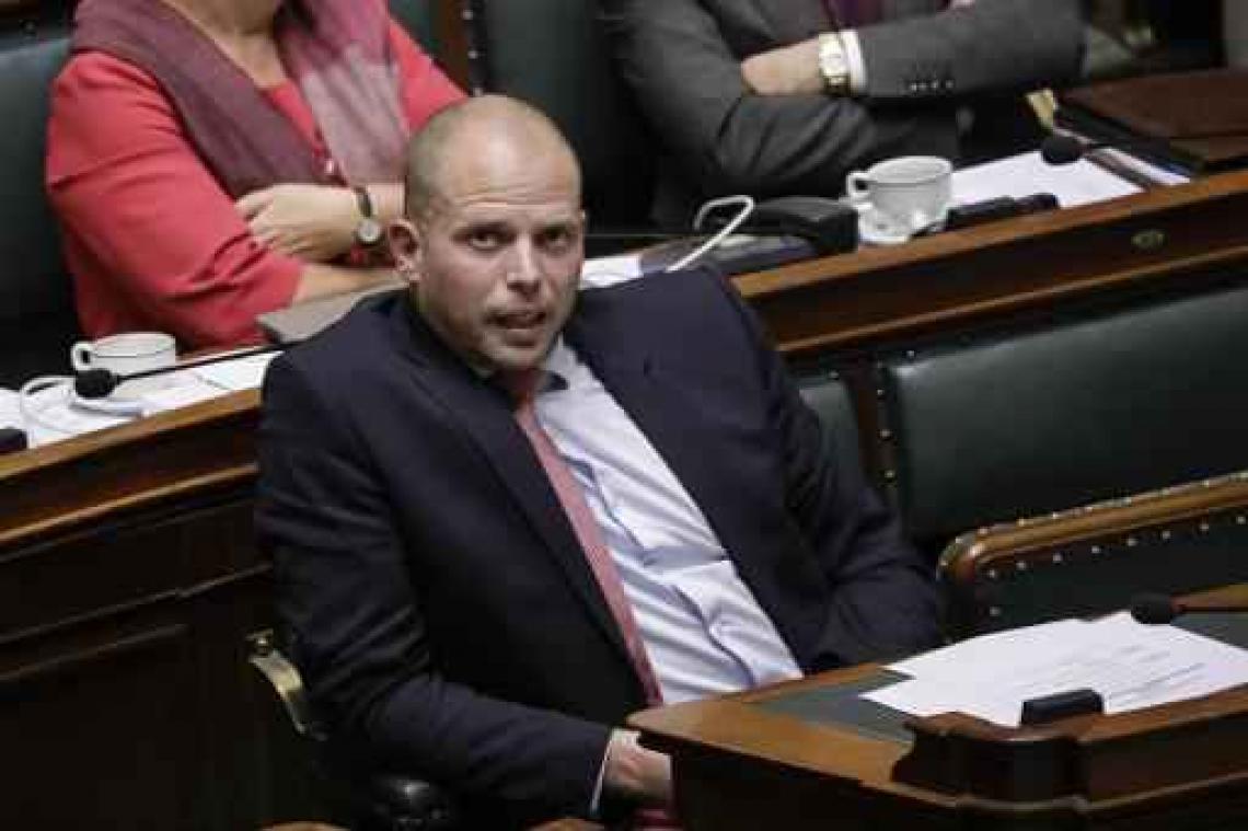 Woelige zitting over Soedan in de Kamer, oppositie wil Francken horen