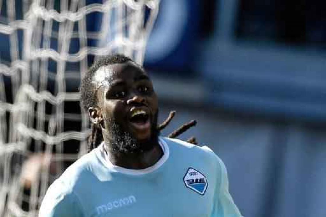 Belgen in het buitenland - Jordan Lukaku zet Lazio op weg naar vlotte thuiszege