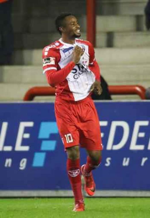 Jupiler Pro League - Moeskroen heeft Play-off I in het vizier na thuiszege tegen Zulte Waregem