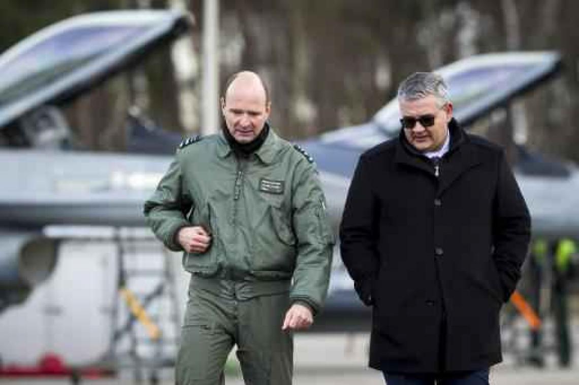 Vervanging F-16's: "Frans aanbod te mooi om waar te zijn"